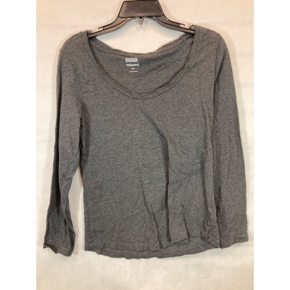 Everyday Elegance: Women's Small Grey Long Sleeve Casual Shirt